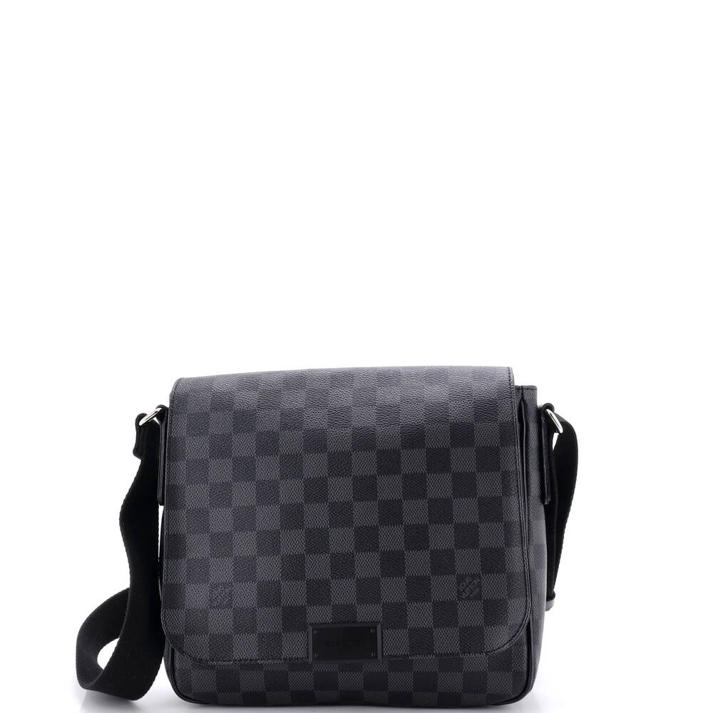 Louis Vuitton District Messenger Bag #262132L13B - Picture 1 of 8